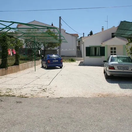 Apartment By The Sea Brodarica, Sibenik - 4241 *